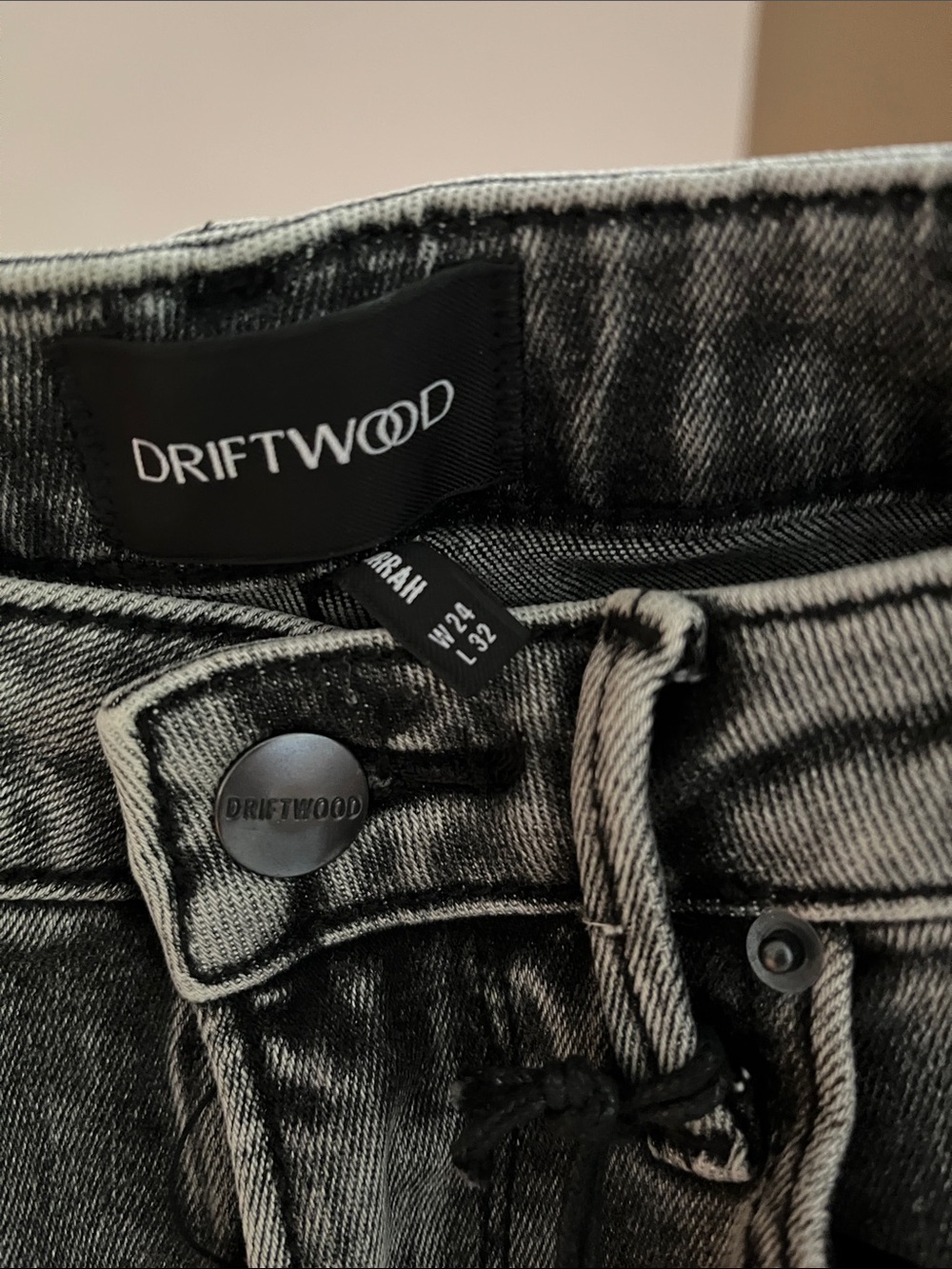 Women's Grey Flare Jeans with Sunflower Embroidery - Picture 4 of 8